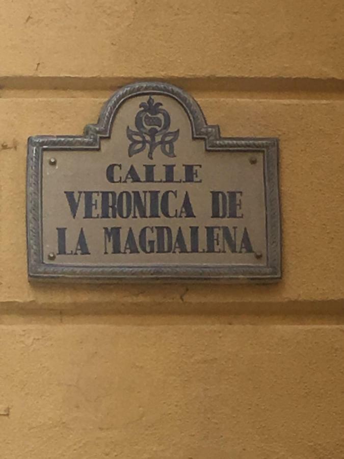 Vero Granada Y Parking En El Edificio Zewnętrze zdjęcie